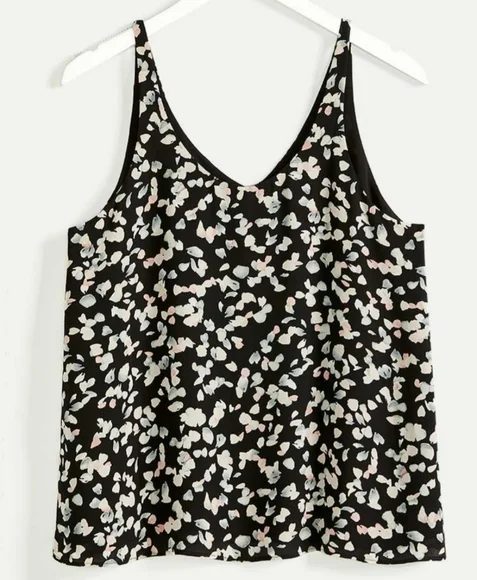 SIZE 3X REVERSIBLE TOP - Picture 2 of 6